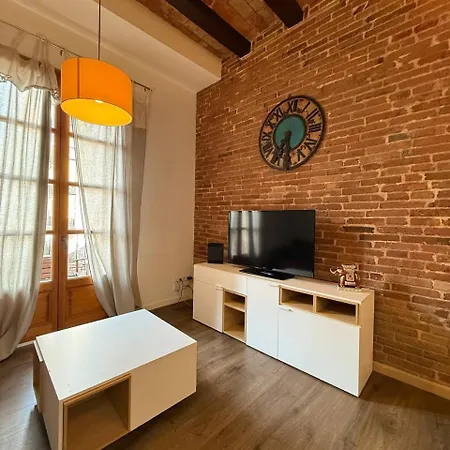 Centric 2 Bedroom Apartment